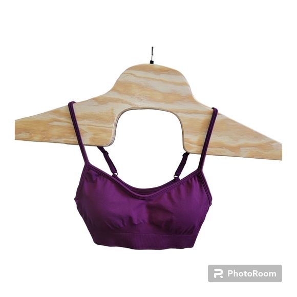 Athleta Renew Padded Sports Pullover Bra Adjustable Straps Purple Size XS - Picture 1 of 7